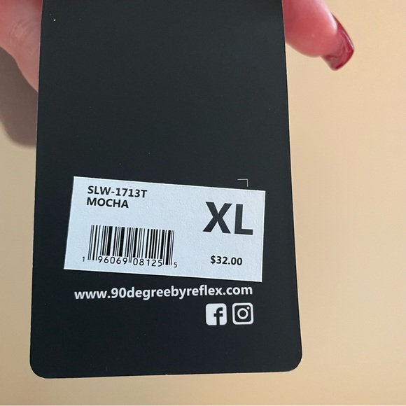 90 Degrees by Reflex Ribbed Mocha Tank, Size Lg, NWT - Picture 5 of 6